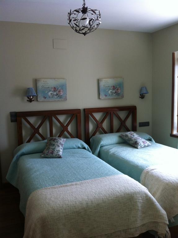Hostal El Resbalon Cervera De Pisuerga Δωμάτιο φωτογραφία