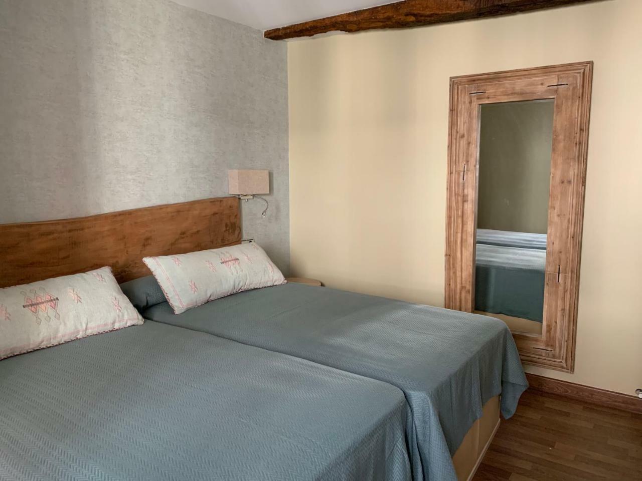 Hostal El Resbalon Cervera De Pisuerga Εξωτερικό φωτογραφία