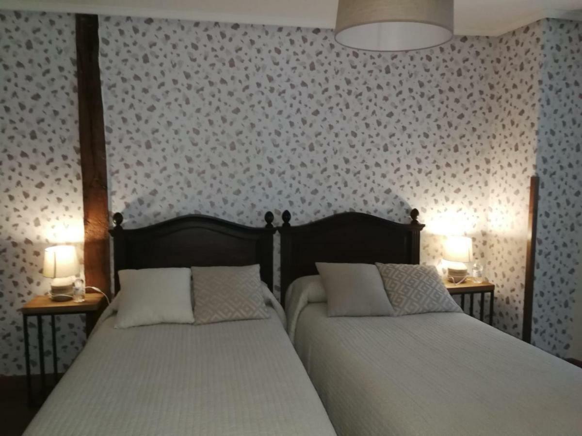 Hostal El Resbalon Cervera De Pisuerga Εξωτερικό φωτογραφία
